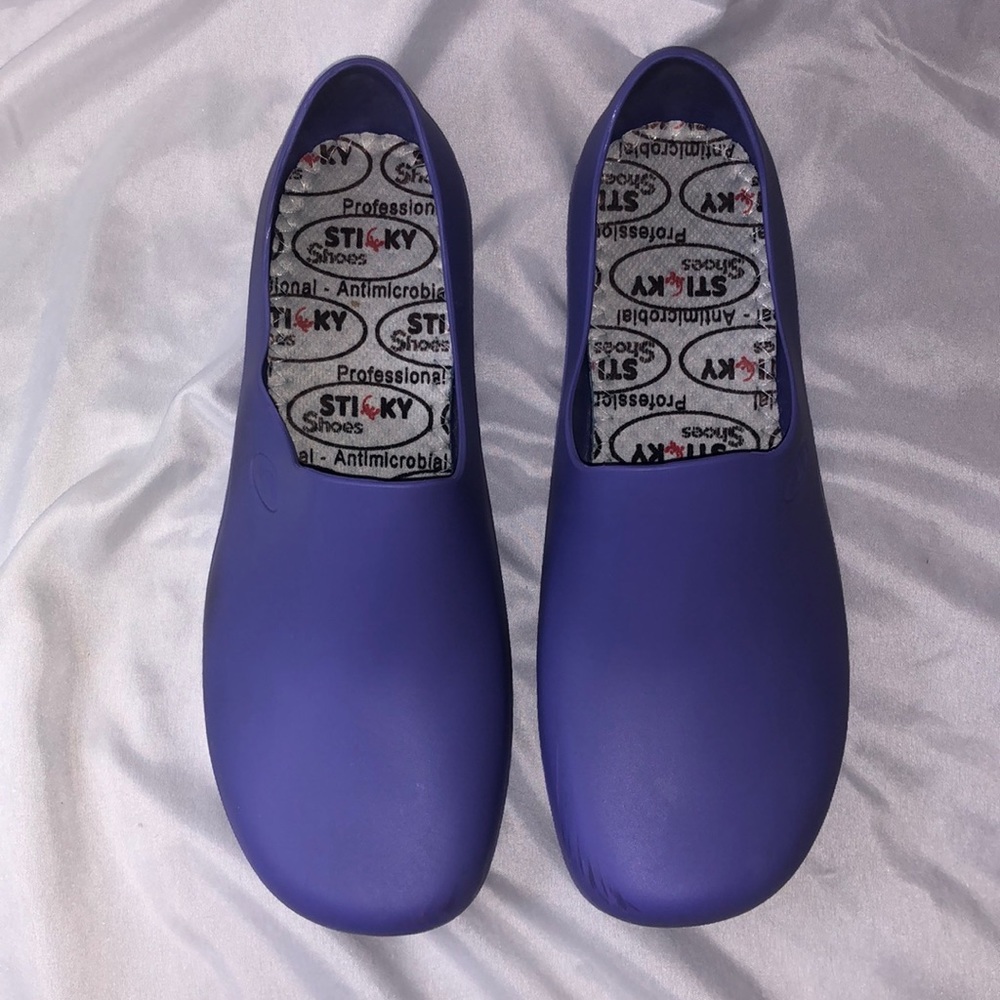 Purple sticky shoes!